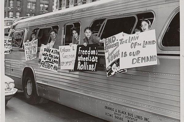 Members of the “Washington Freedom Riders Committee,” en route to Washington, D.C. Photo via <a href="http://www.loc.gov/exhibits/civilrights/exhibit.html" target="_blank">Library of Congress</a>. Public Domain