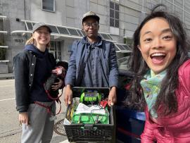 hannah bouscher-gage, Charli, Adrionna Fike, Crystal Huang.Backup battery hand-off to help with power emergencies in Oakland, CA.