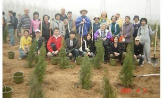 Gung Ho members tree planting in Huairou county, near Beijing, 2008.