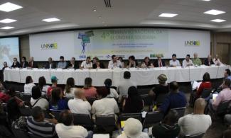 via <a href="http://www.unisolbrasil.org.br/" target="_blank">UNISOL Brasil</a>
